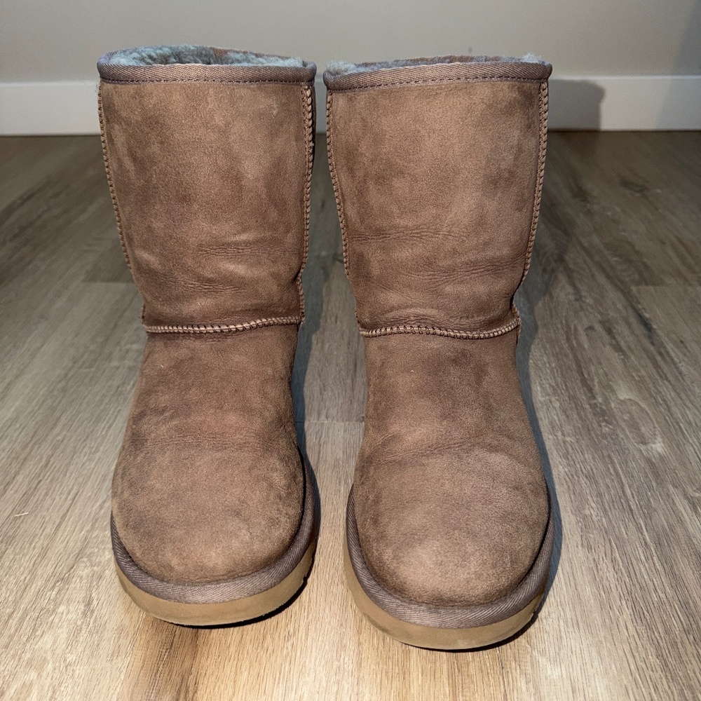 Classic uggs - image 1